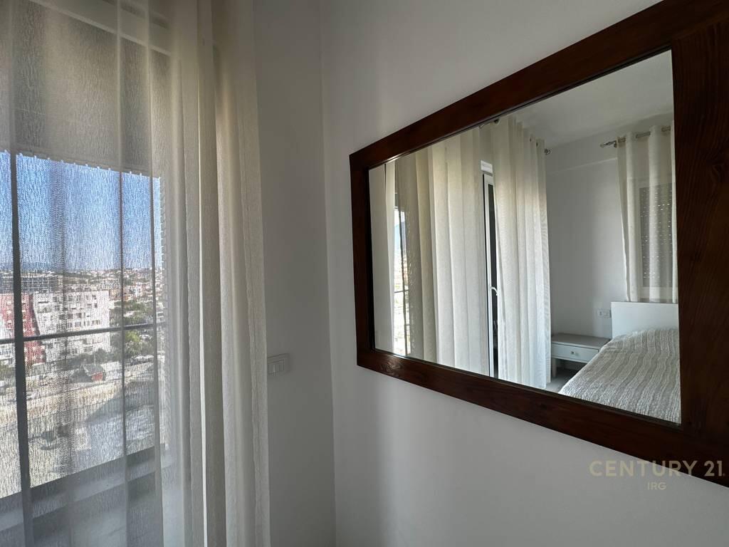 Apartament 2+1+2+Post Parkimi me qera ne zonen e Xhamllikut!