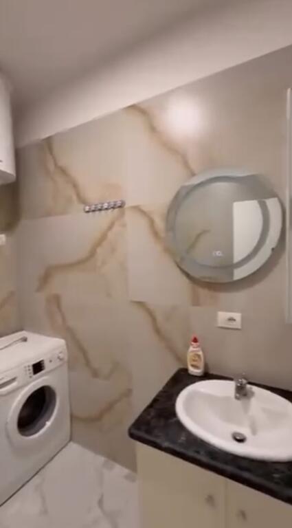 Jepen me qera  apartament  1+1 (Kompleksi Mateo)Kopshti  zologjik  