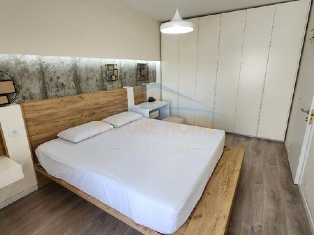 Affitto, Appartamento 2+1, Complesso Kontakt, Tirana
