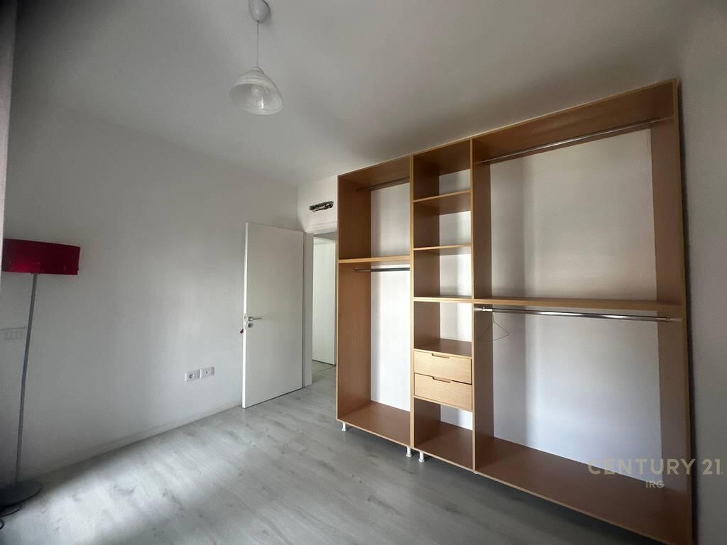 Apartament 2+1+2+Post Parkimi me qera ne zonen e Xhamllikut!