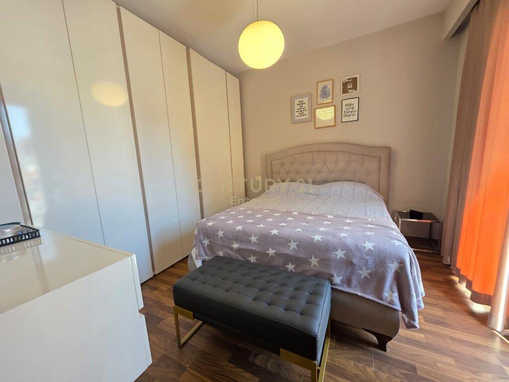 Shitet apartament 1+1 tek Ish - Parku 179,000 €
