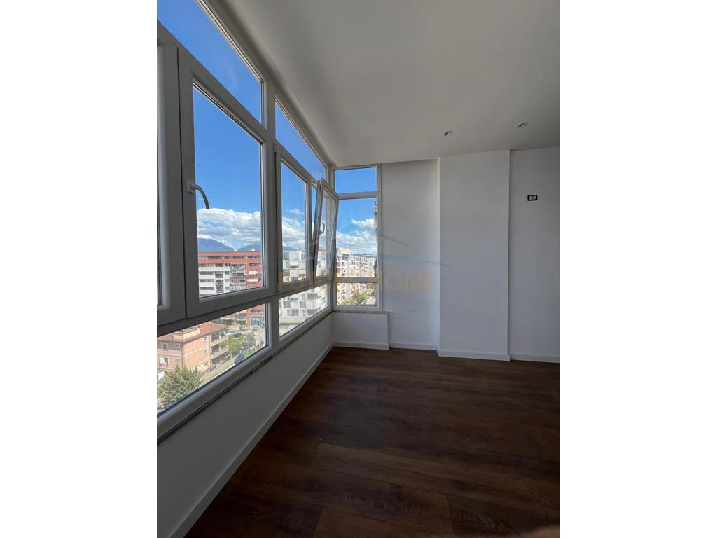 Shitet, Apartament 1+1, Astir, Tiranë