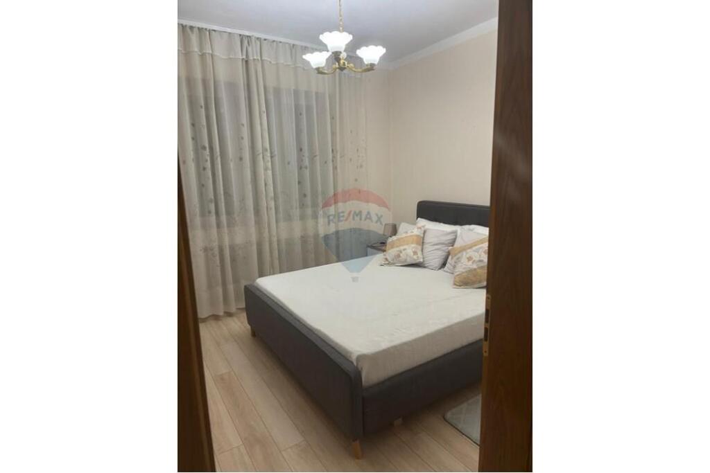 Apartament 3+1. Myslym Shyri