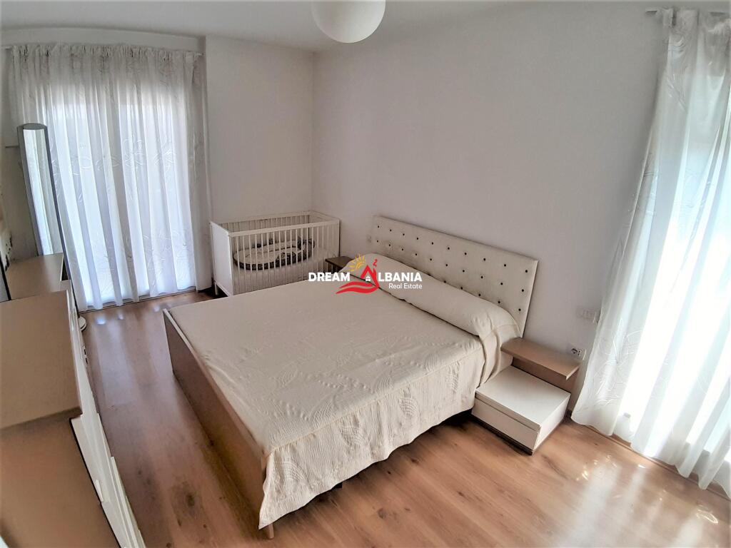 Appartamento 3+1 in affitto nel complesso Kontakt a Tirana (ID 4231217)