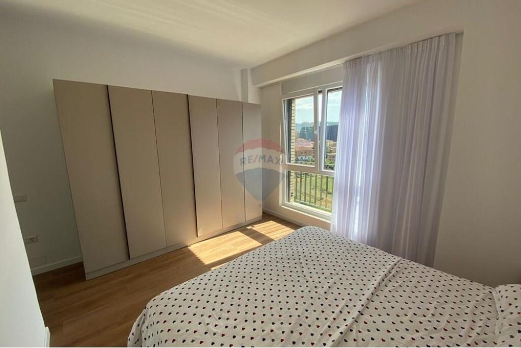 Apartament - Për Qira - Grand Park Rezidencë, Tiranë