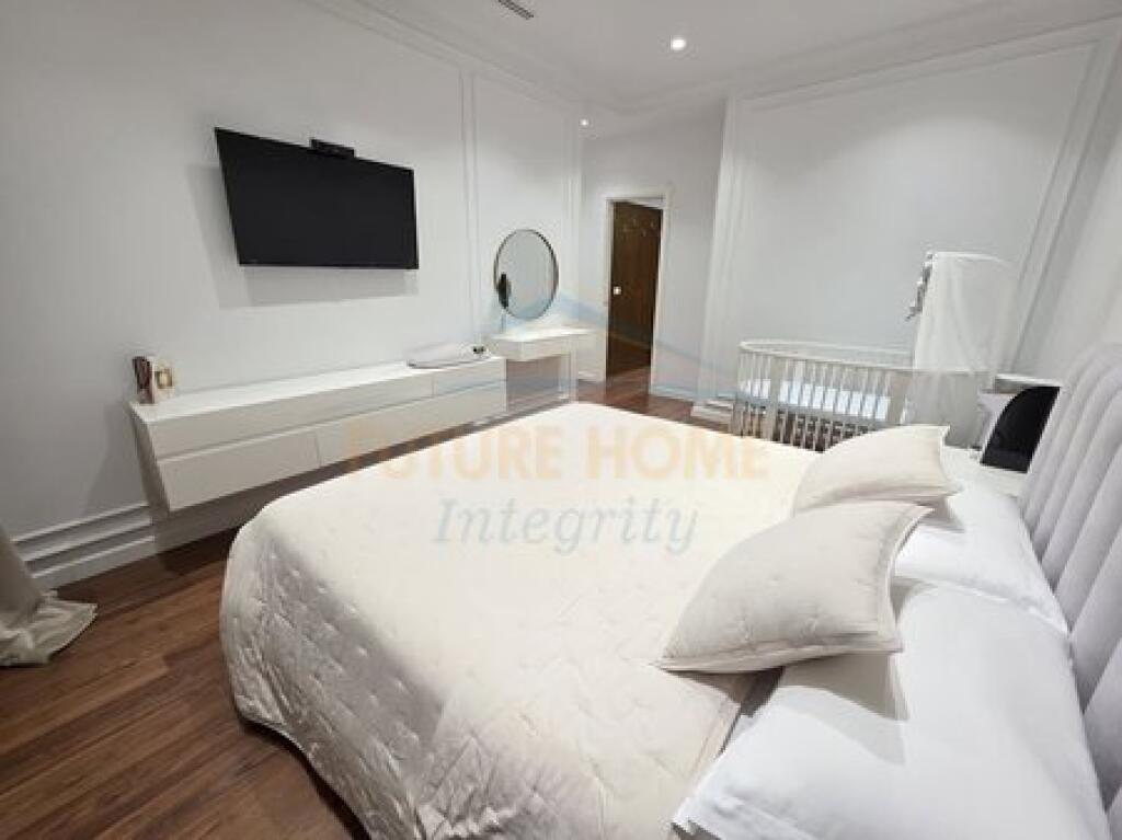 For sale, Apartment 3+1+3+2 Parking Spaces (Garage), Delijorgji Complex, Tirana.