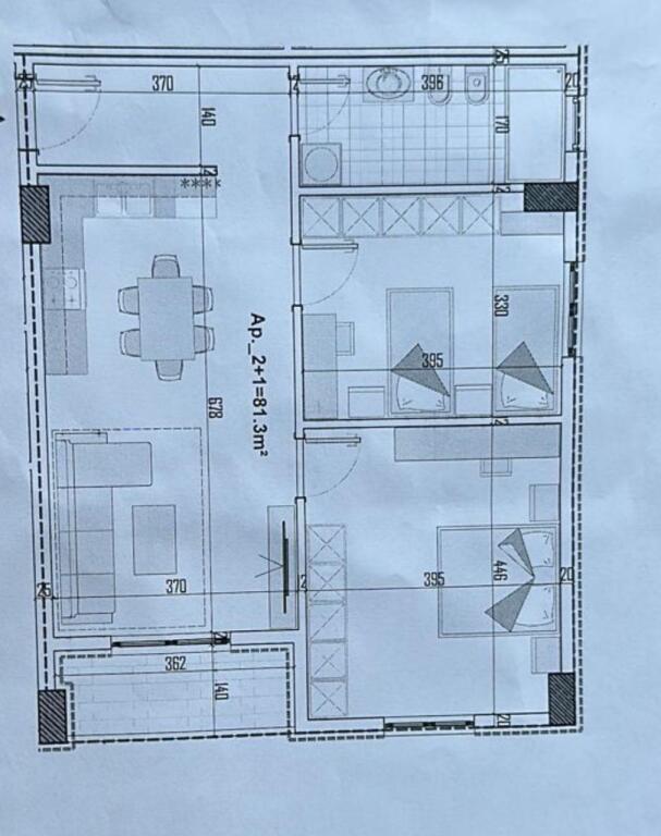 SHITET 2+1 PASKUQAN PRANE SHKOLLES LIDHJA E PRIZERENIT