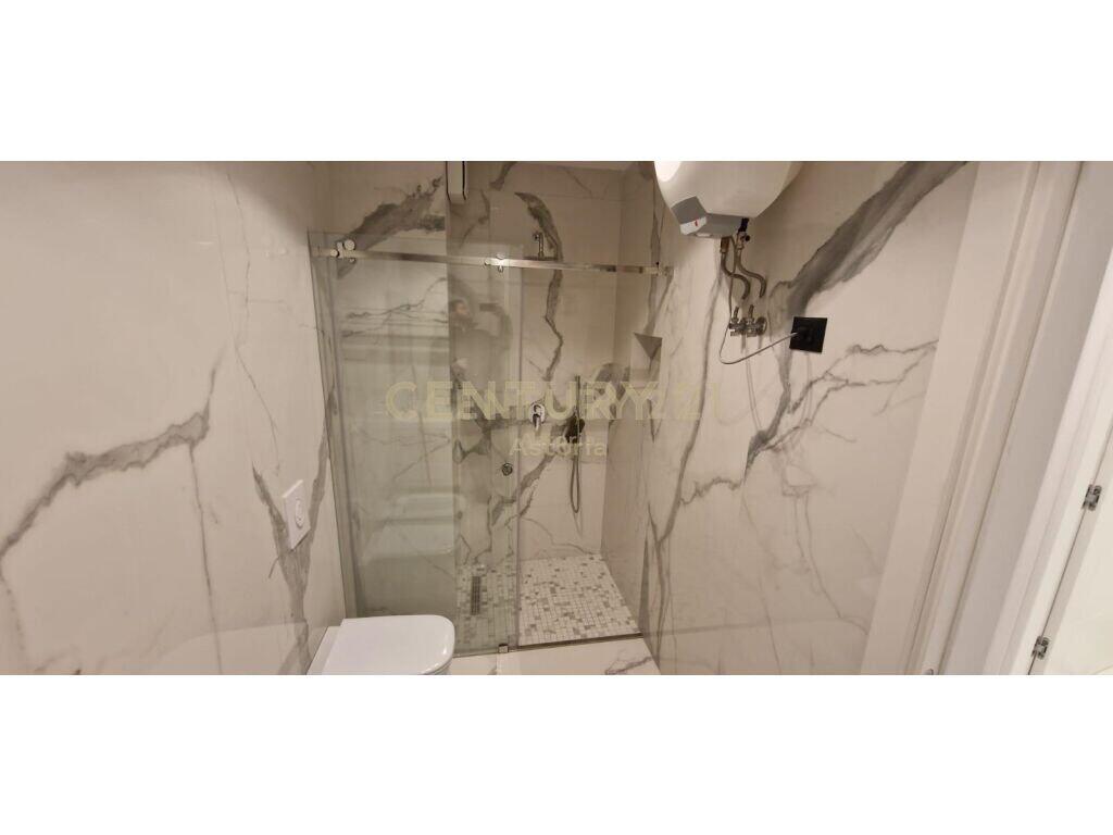 Shitet apartament modern 2+1+2 te Ish Hipoteka - 356,000 €
