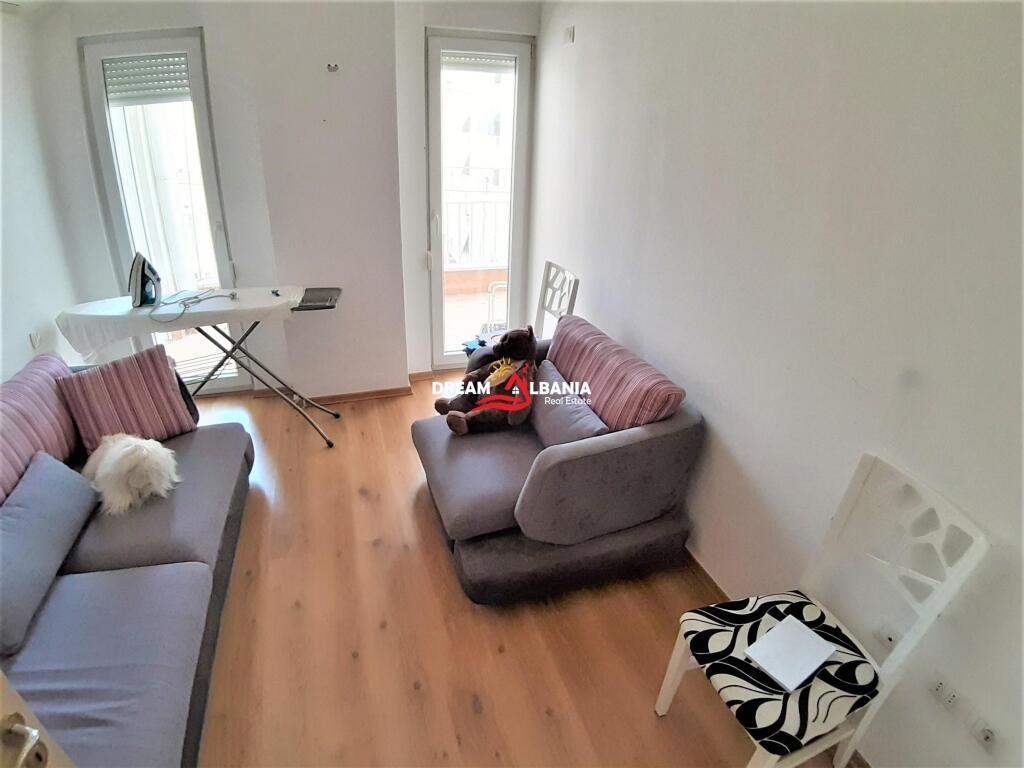 Appartamento 3+1 in affitto nel complesso Kontakt a Tirana (ID 4231217)