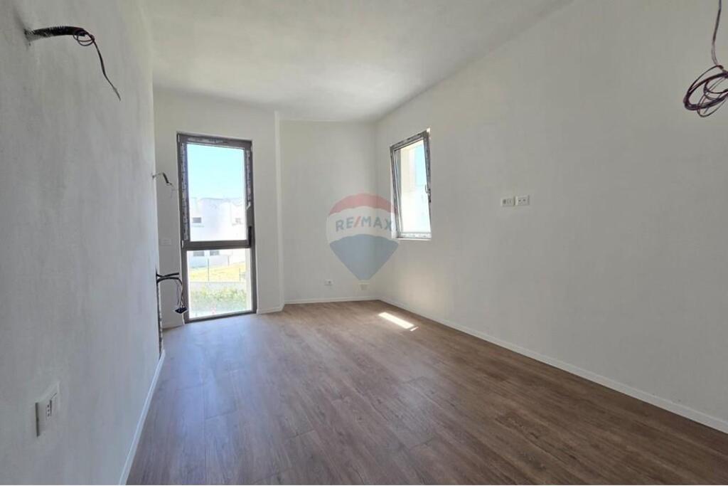 Apartament 2+1 në shitje te Green Valley Liqeni !