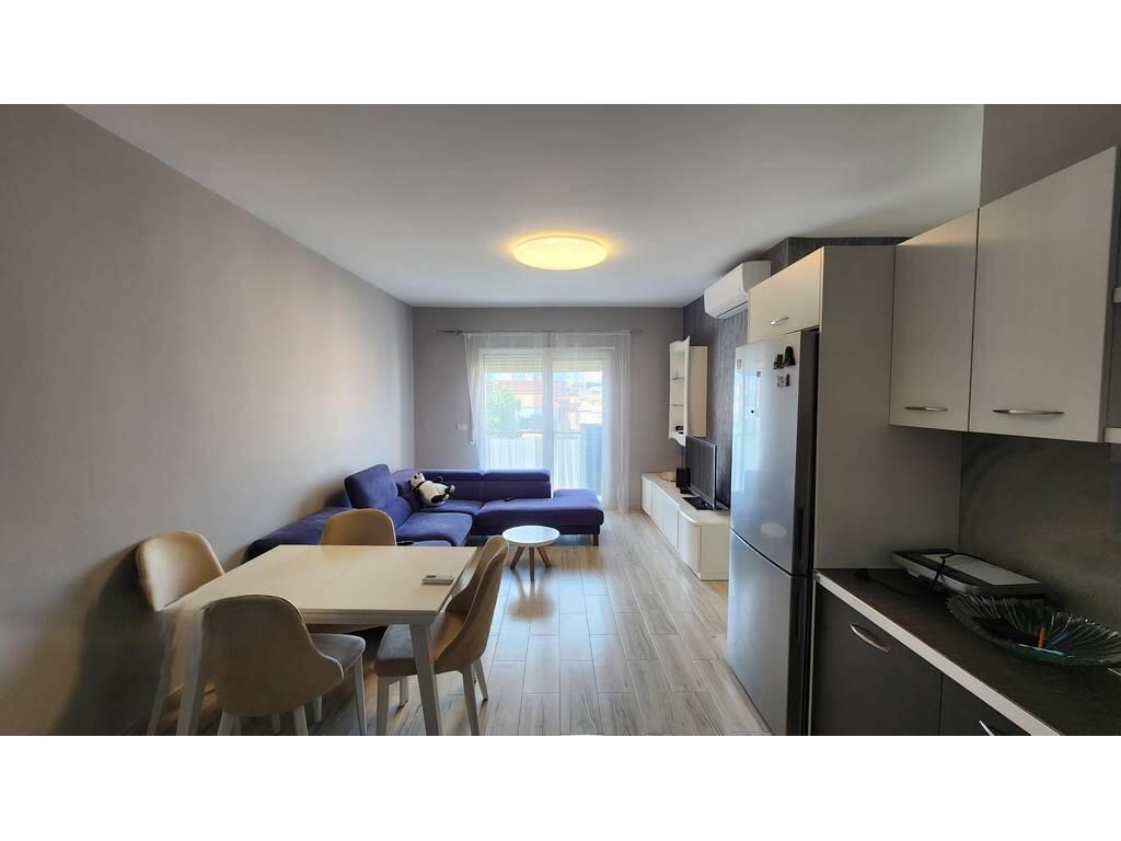 APPARTAMENTO 2+1 PRESSO 21 DICEMBRE! 640 € /Mese