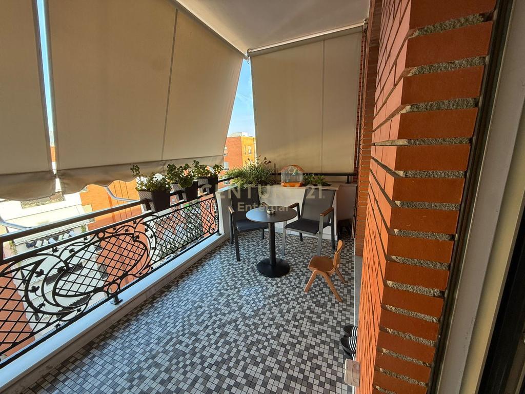 Unique Apartment 3+1+3+2 Garages for Sale in Delijorgji Complex!