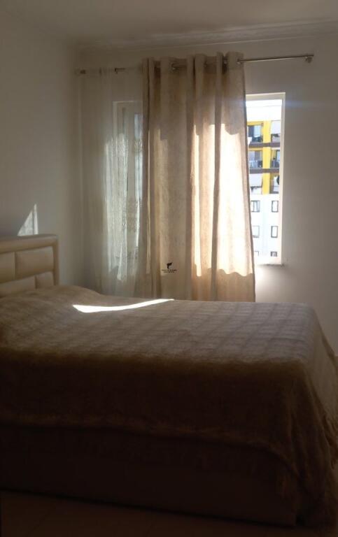 APARTAMENT ME QERA 1+1 YZBERISHT 400 EURO