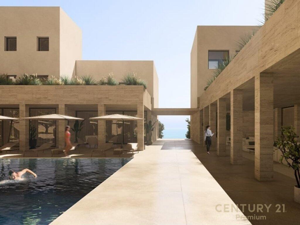 Shitet apartament 2+1 me oborr privat në resortin më të ri në Rivierën Shqiptare Square Village, Santorini 2! 485,408 €