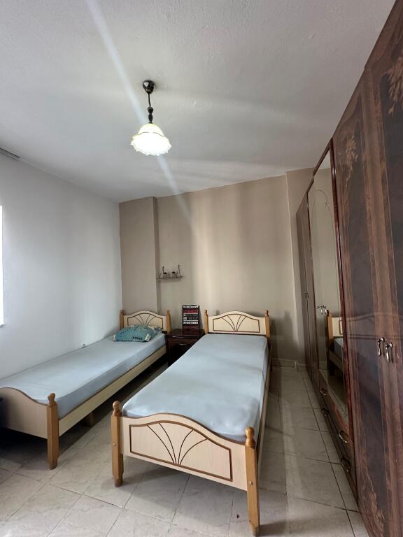Jepet ne Don Bosko Apartament 2+1 Me Qera