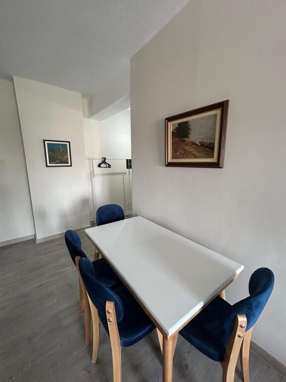Apartament me qera
