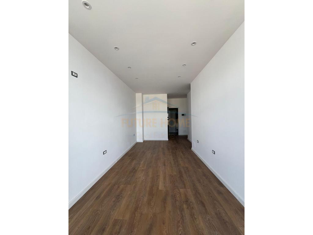 Shitet, Apartament 1+1, Astir, Tiranë