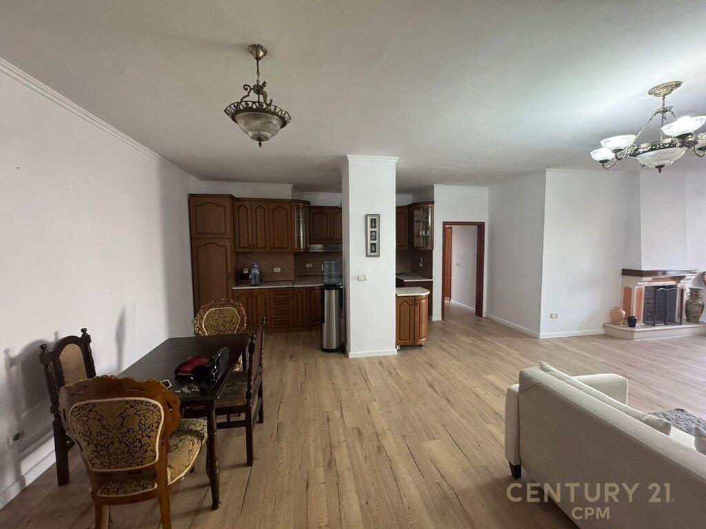 🏢 VENDIAMO APPARTAMENTO 3+1+2 – 21 DICEMBRE