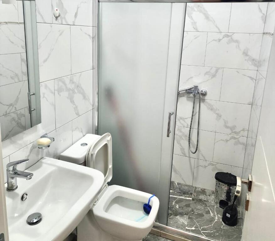 Me Qera : 2+1+2wc 📍Tek Pediatria prane QSUT - 650€ - S.118m² - 100% e Re✨