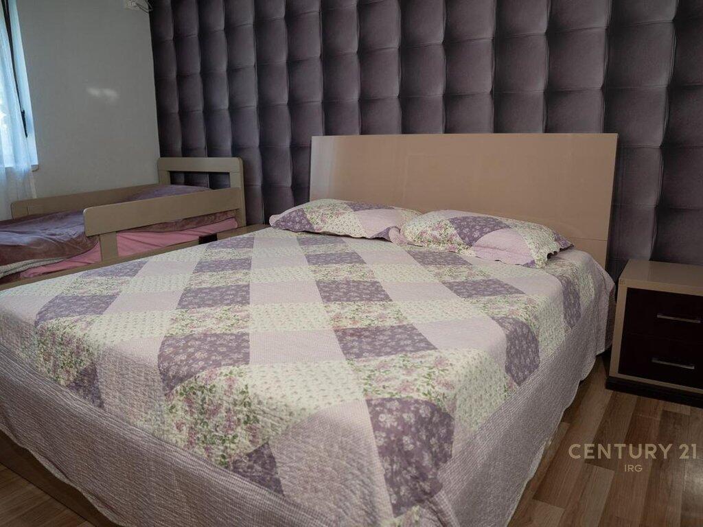 🏡 APARTAMENT ME QIRA – RRUGA IRFAN TOMINI, PRANË UNAZËS SË VOGËL