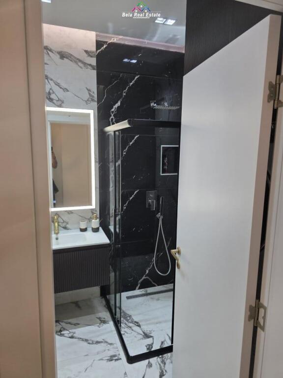 Appartamento in affitto 2+1+posto auto ad Astir (ID B2201486) Tirana