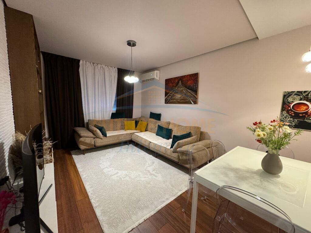 In vendita, Appartamento 2+1, Selvia, Tirana.