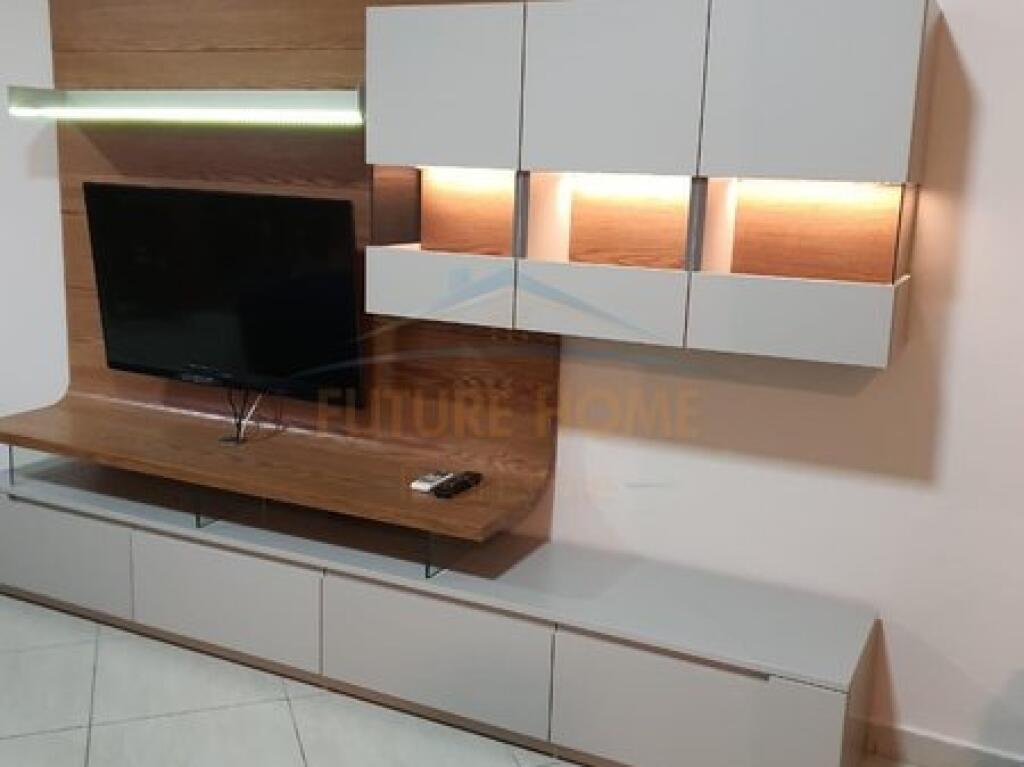 Shitet, Apartament 2+1+ Post Parkimi.Bulevardi Gjergj Fishta,Tirane