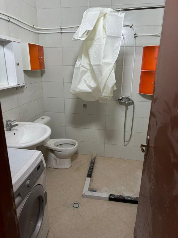 Jepet Me Qera Apartament 2+1+1 Ballkon