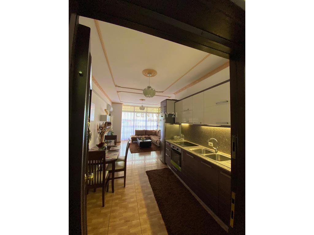 APARTAMENT 2+1PER SHITJE NE KAMEZ PERBALL GJIMNAZIT IBRAHIM RRUGOVA 95,000 €