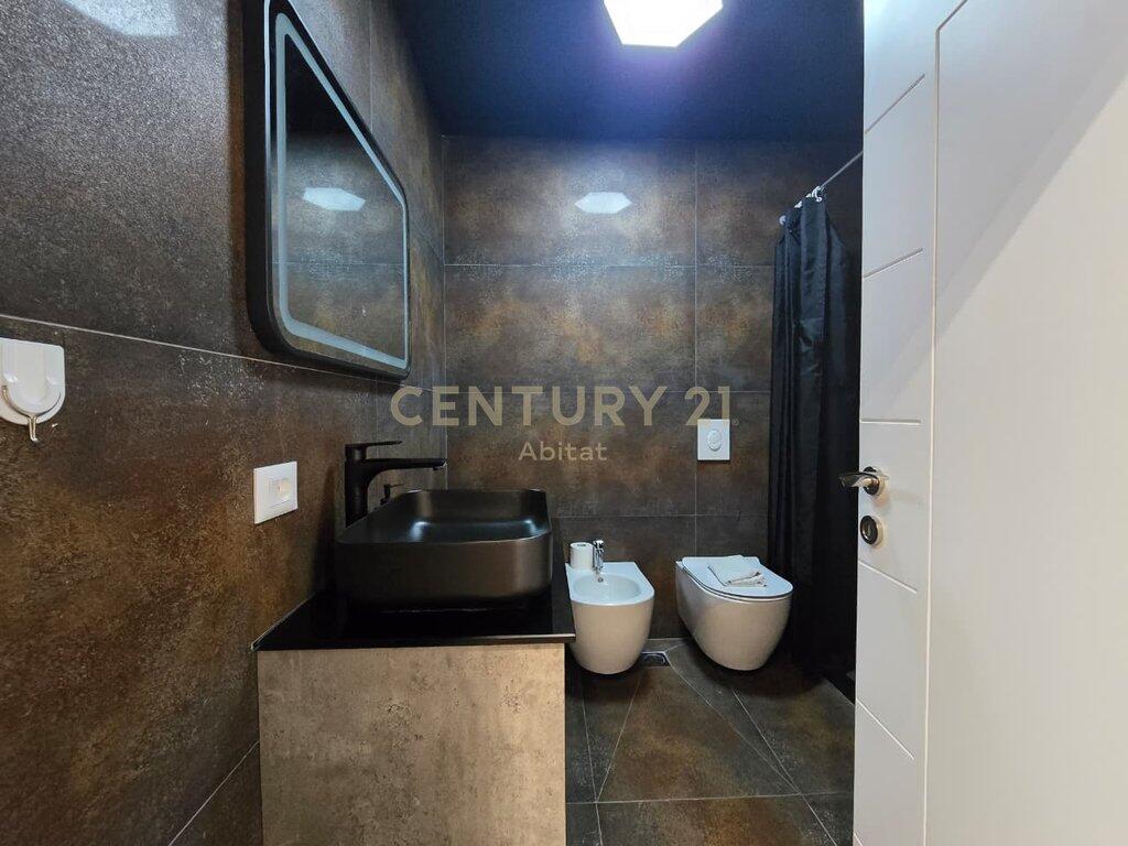 APARTAMENT PREMIUM NE SHITJE PRANE STADIUMIT DINAMO- Nje nga zonat me te kerkuara te Tiranes! 320,000 €