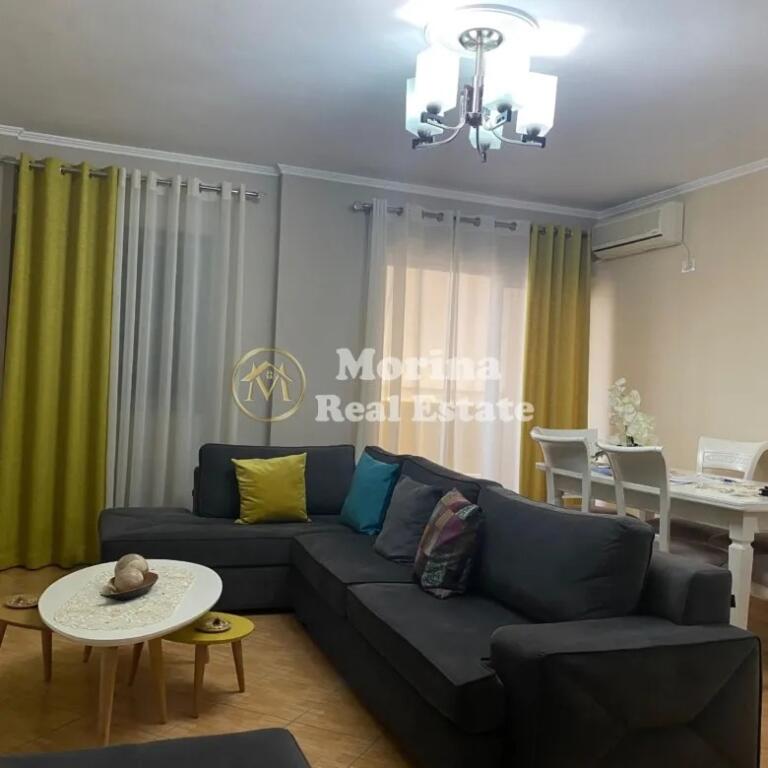 Qera, Apartament 2+1, prane Pallatit me Shigjeta, 700 euro/muaj