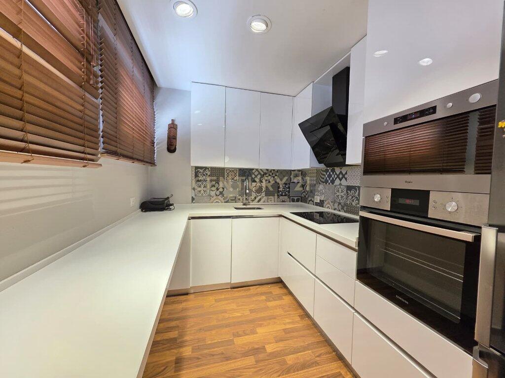 Shitet apartament 1+1 tek Ish - Parku 179,000 €