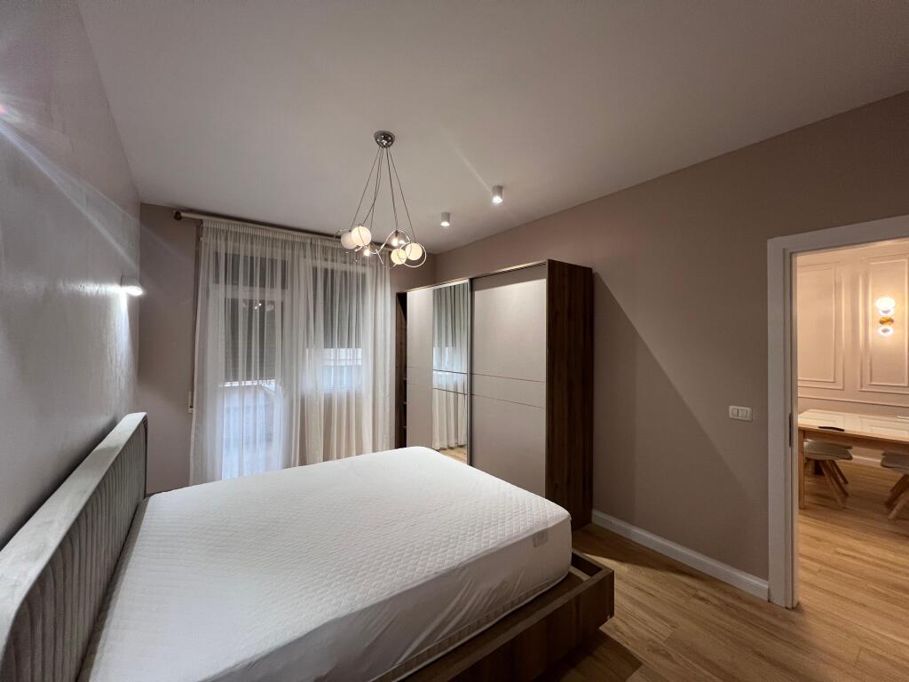 Apartament 1+1 tek kopshti Zoologjik