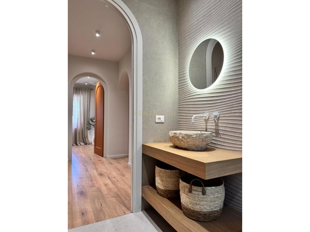 Jepet me qira apartament 2+1 tek Myslym Shyri
