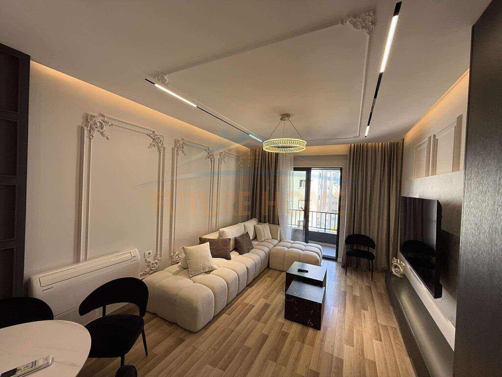 Affitto, Appartamento 2+1+2 + Posto Auto – “Oasis Residence”, Nuovo Anello, Tirana