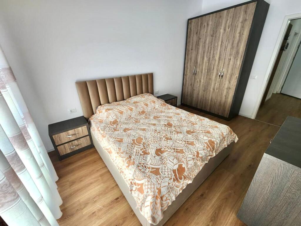 Me Qera: Apartament 1+1 | 65 m² | I RI (hera e parë me qira 🔥) 📍 Kompleksi Kaimi, Ali Demi Çmimi: 450€/Muaj