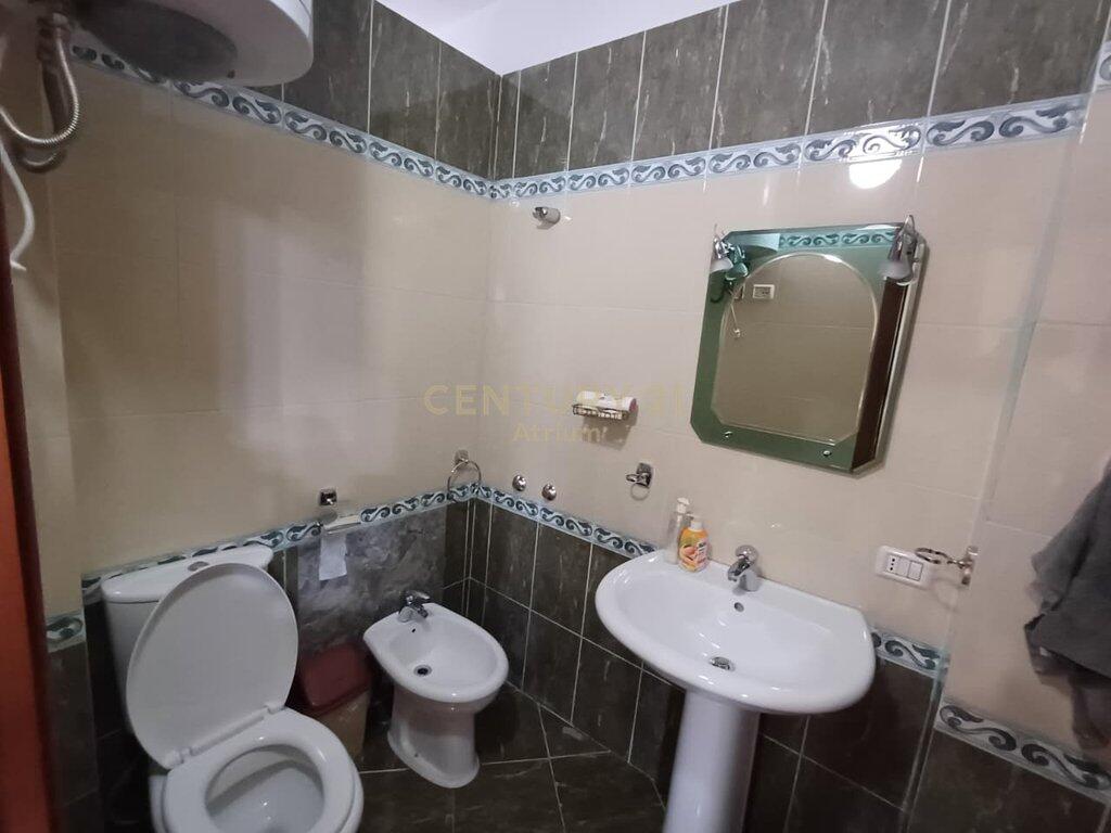 JEPET ME QIRA APARTAMENT 2+1+2 PRANE MATERNITETIT TE RI !