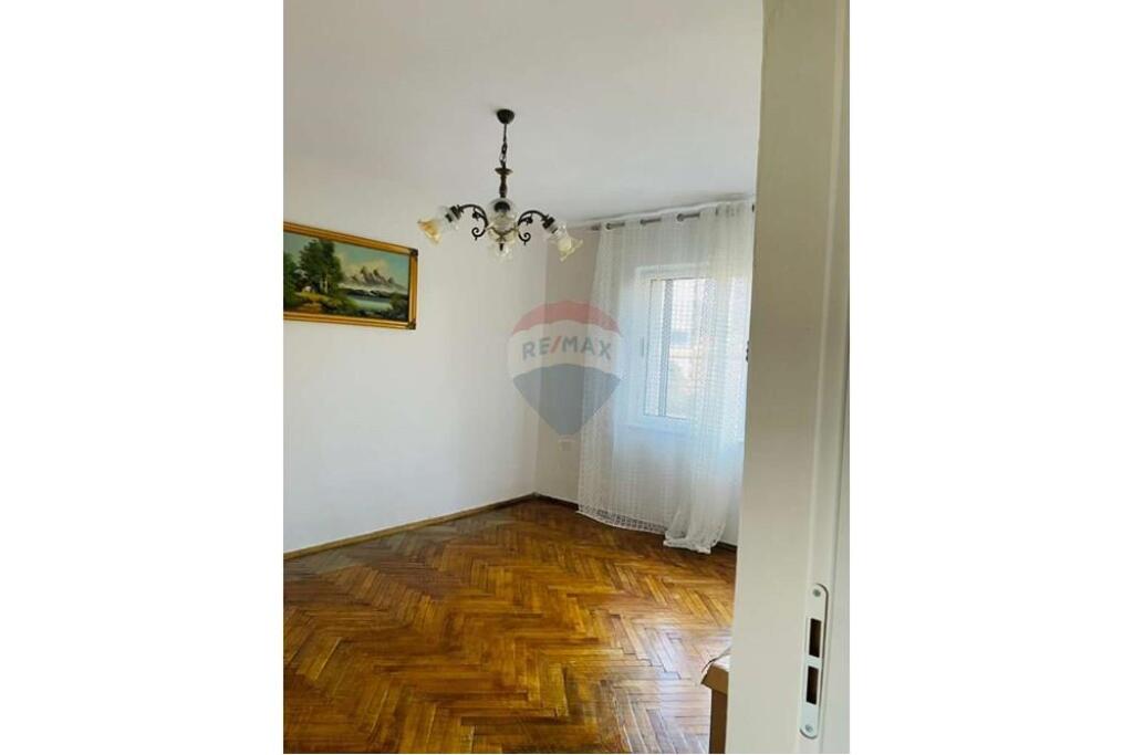 Apartament  3+1. Rruga Fortuzi