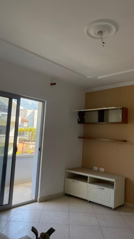 QERA, APARTAMENT 3+1, PORCELAN, TIRANË, ID: 530581008-28