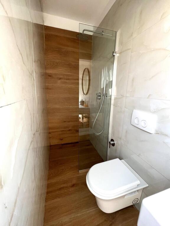 JEPET ME QERA APARTAMENT 2+1 BLLOK, LSI