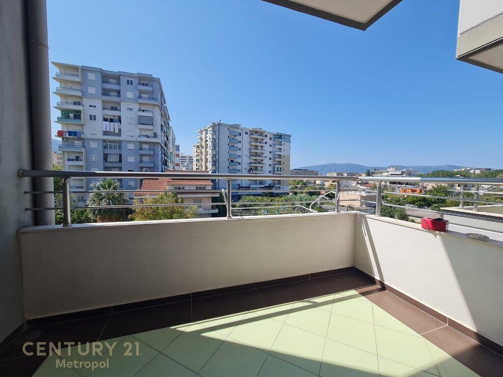 Apartament 1+1 në Shitje, Pranë Detit në Vlorë 118,000 € Sip. Totale  72m2