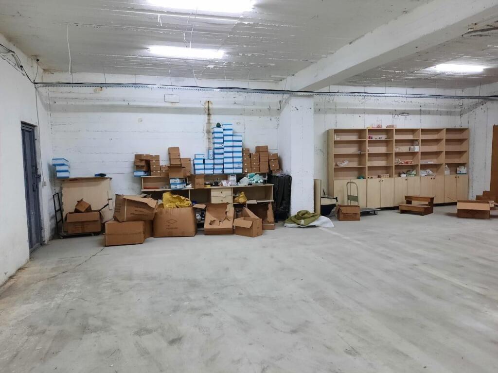 MAGAZZINO IN AFFITTO 170 M2 ASTIR 550 EURO