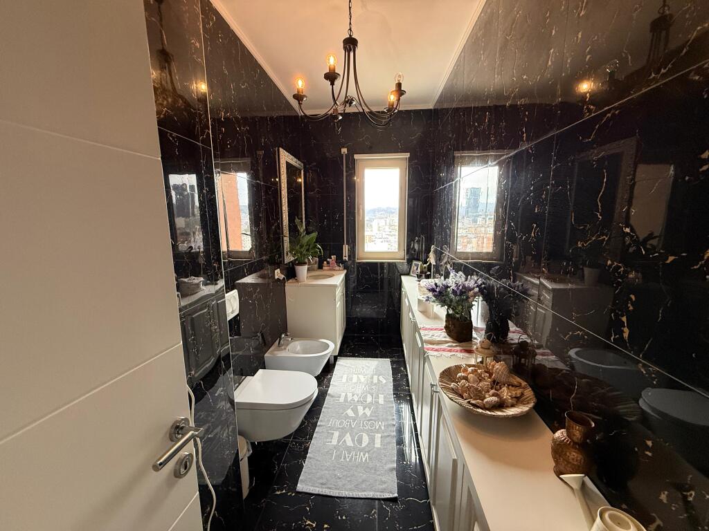 ✨PENTHOUSE DI LUSSO IN VENDITA✨