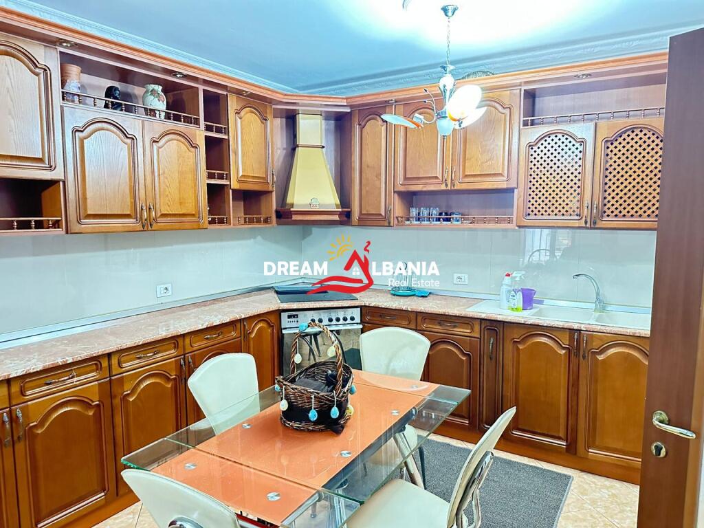 Apartamente 2+1 me qera Zogu i Zi prane Karburant Gazhelit ne Tirane (ID 4221725)