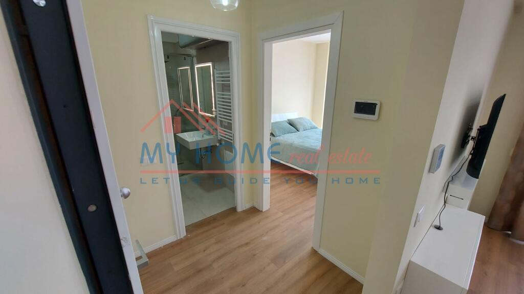 Apartament 1+1 me qera tek 21 Dhjetori ne Tirane