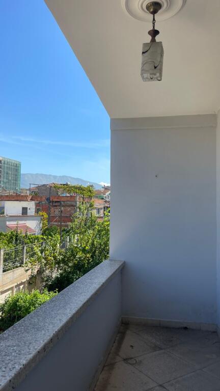 QERA, APARTAMENT 3+1, PORCELAN, TIRANË, ID: 530581008-28