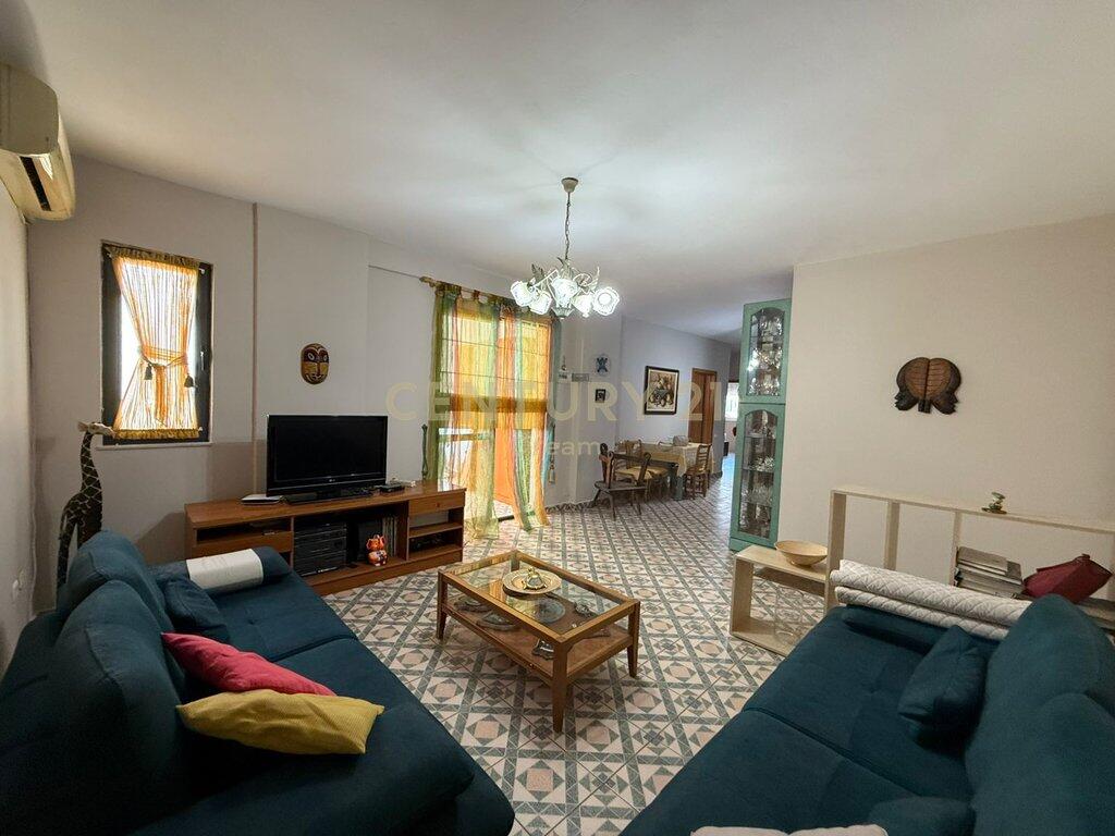 Jepet me qira Apartament 2+1 pas Kompleksit "Square21" 650 € /Muaj