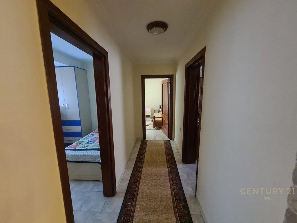 APARTAMENT 4+1+2 TEK STADIUMI DINAMO! 310,000 €