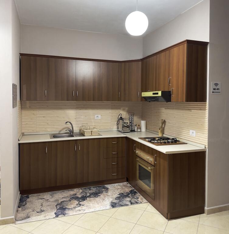 Apartament 2+1 me qera ne Plazh, Durres