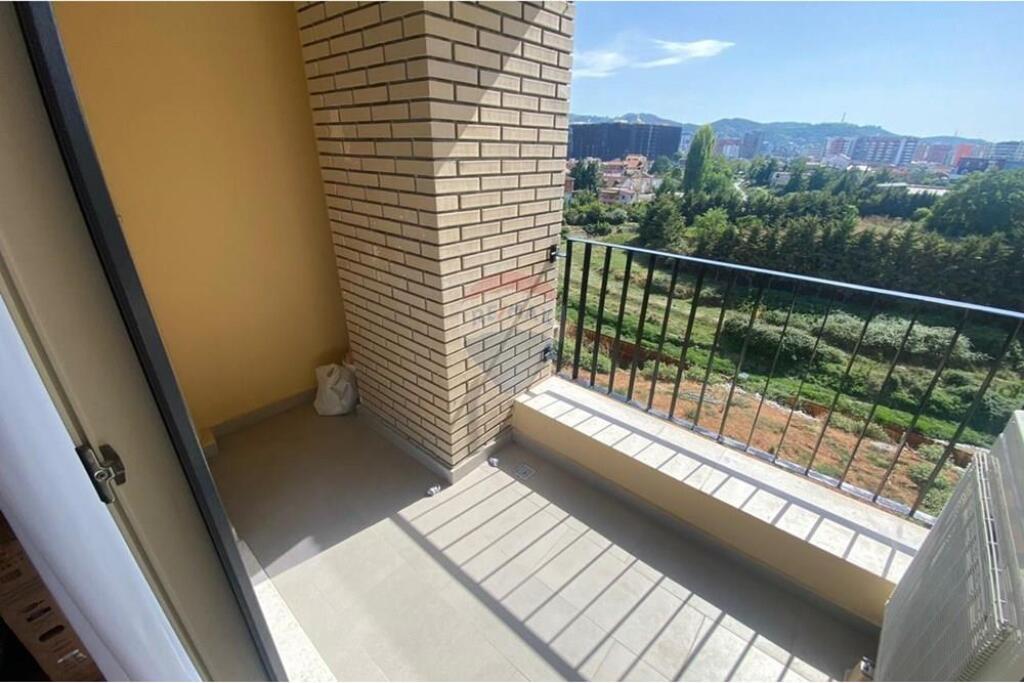 Apartament - Për Qira - Grand Park Rezidencë, Tiranë